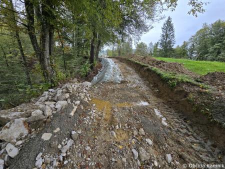 Odprava posledic poplav ter sanacija cestišč (2)